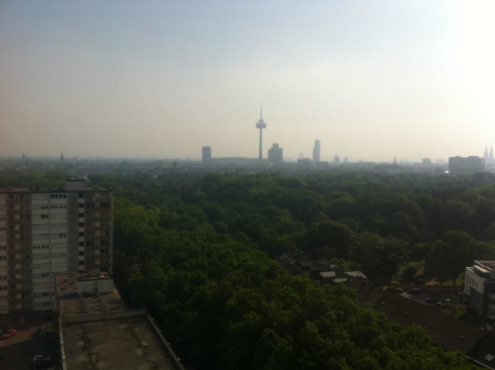 Blick über die Stadt AMERON Köln Hotel Regent