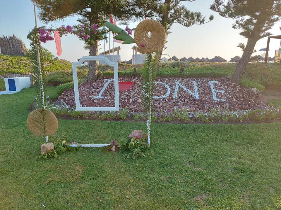 Gartenanlage Calimera One Resort Jockey