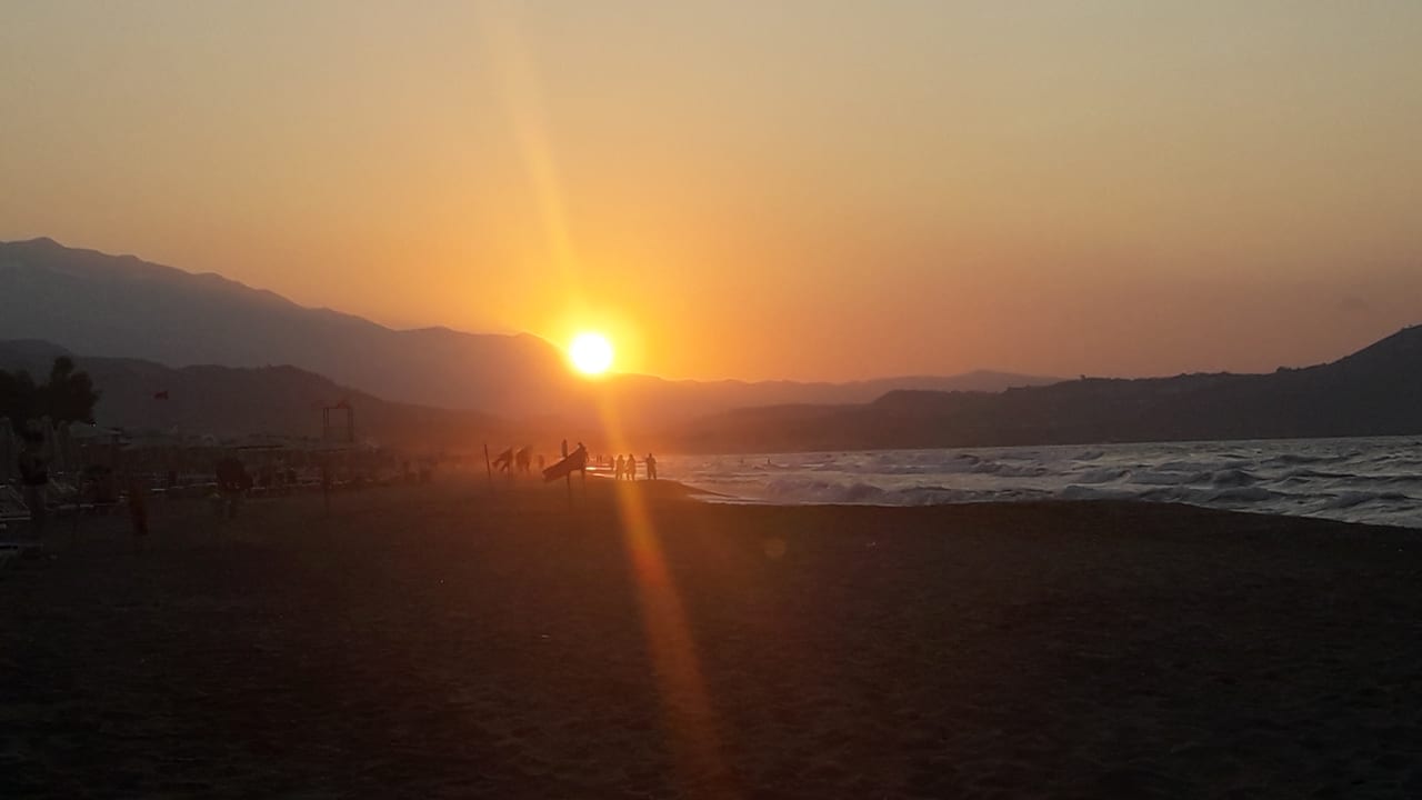 Strand HARPIN Happy Days Beach Hotel