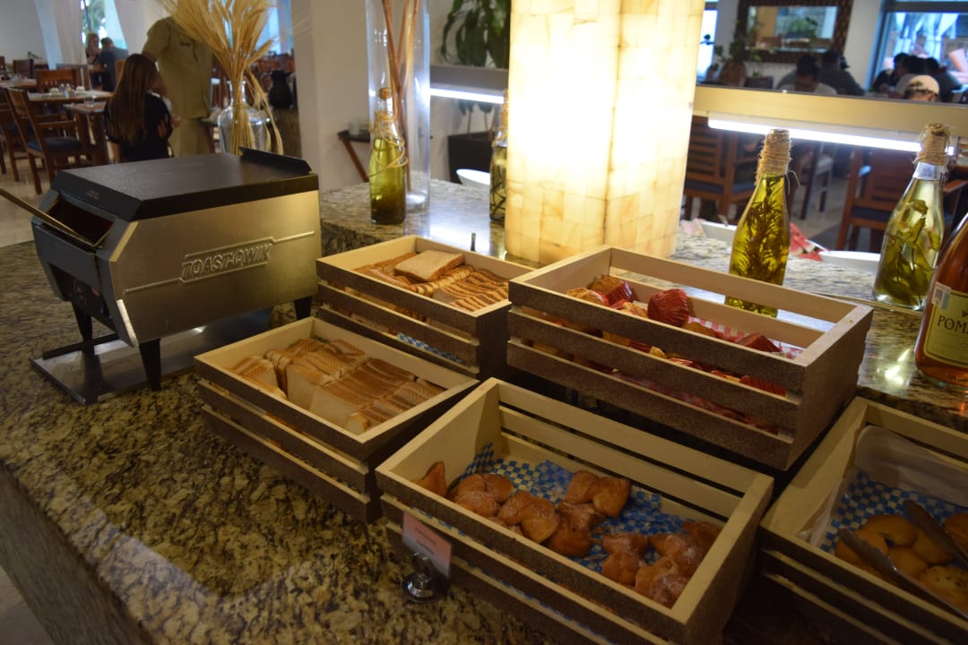 Gastro Hotel Flamingo Cancun Resort