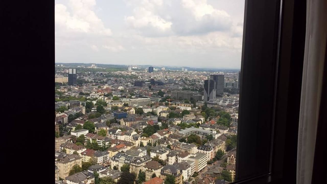 39 Stock Frankfurt Marriott Hotel