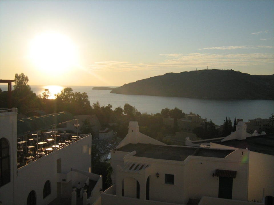 Рассвет Lindos Royal Resort