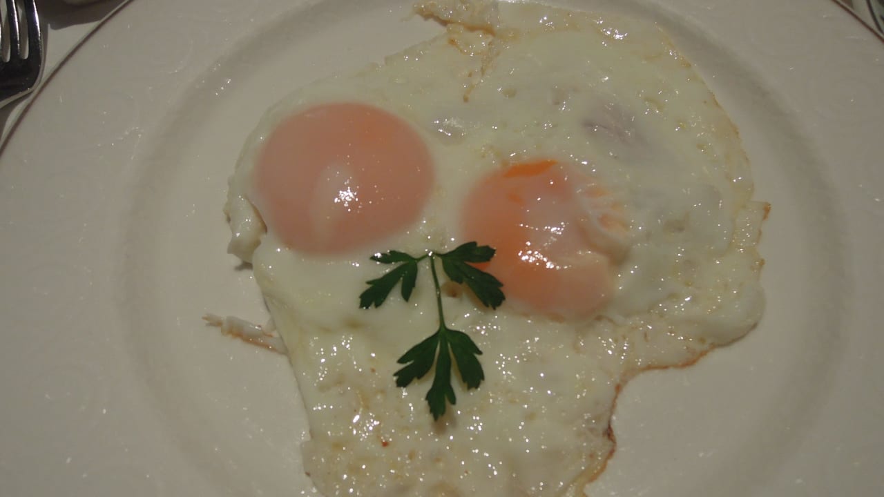 Unser Spiegelei zum Frühstück Vitalhotel Edelweiss