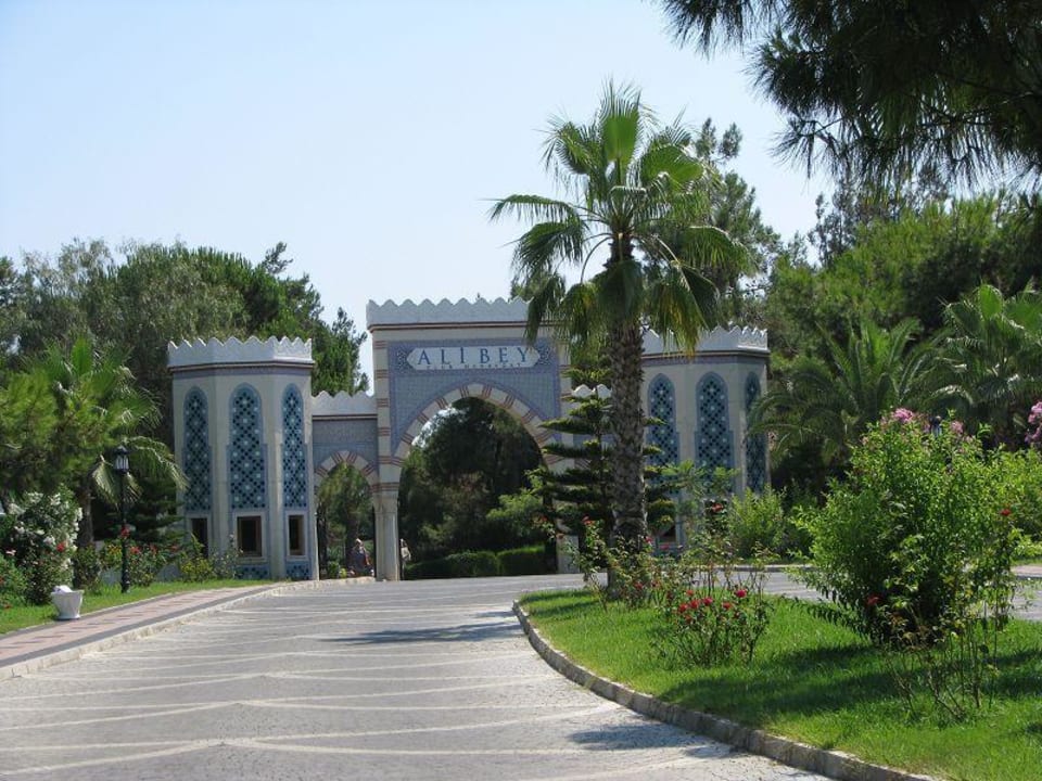 Eingang Ali Bey Ali Bey Club