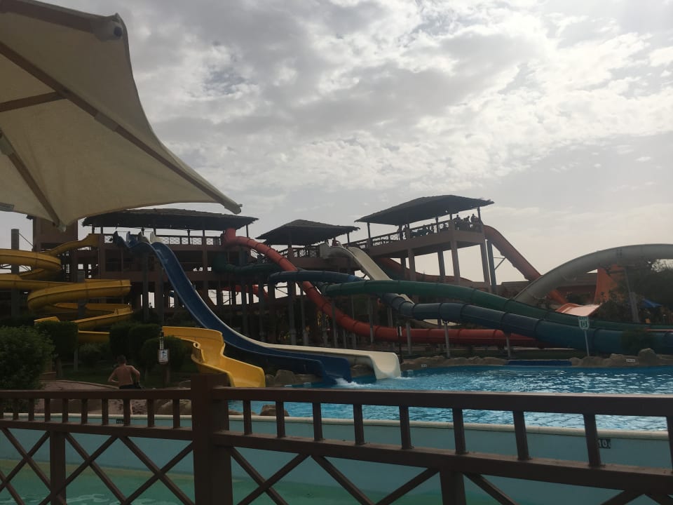 Jungle Aqua Park  Pickalbatros Alf Leila Wa Leila Resort - Neverland Hurghada