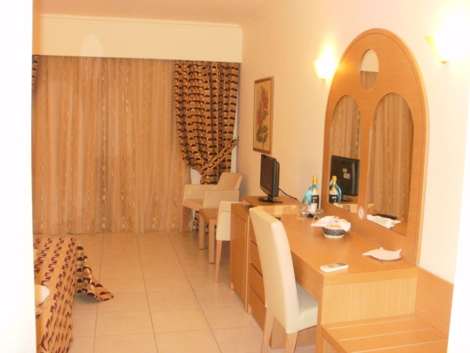 Suite 949  Hotel Kalithea Horizon Royal