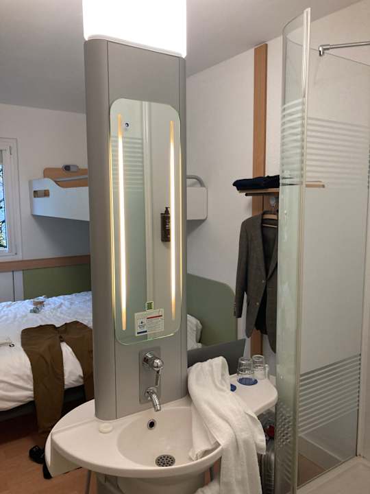 Zimmer ibis budget Köln Messe