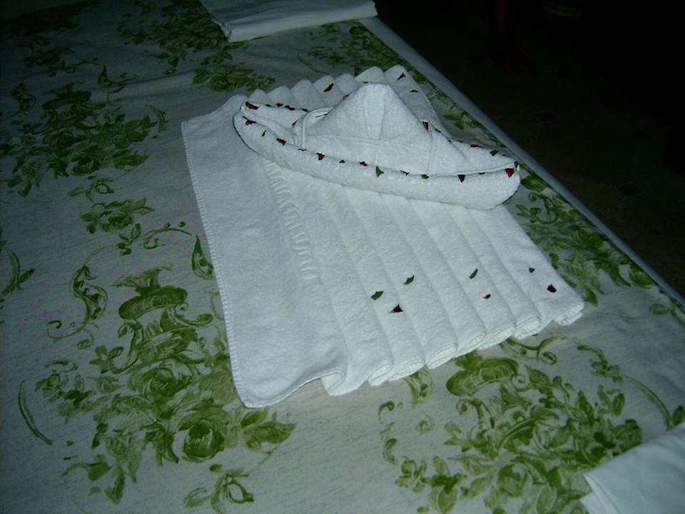 Motiv auf dem King Size Bett Ghazala Gardens