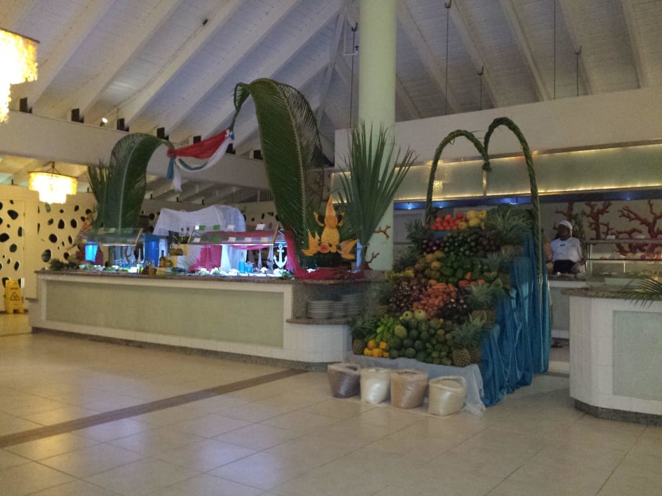 Buffet im Arrecife Grand Palladium Select Bávaro Resort & Spa