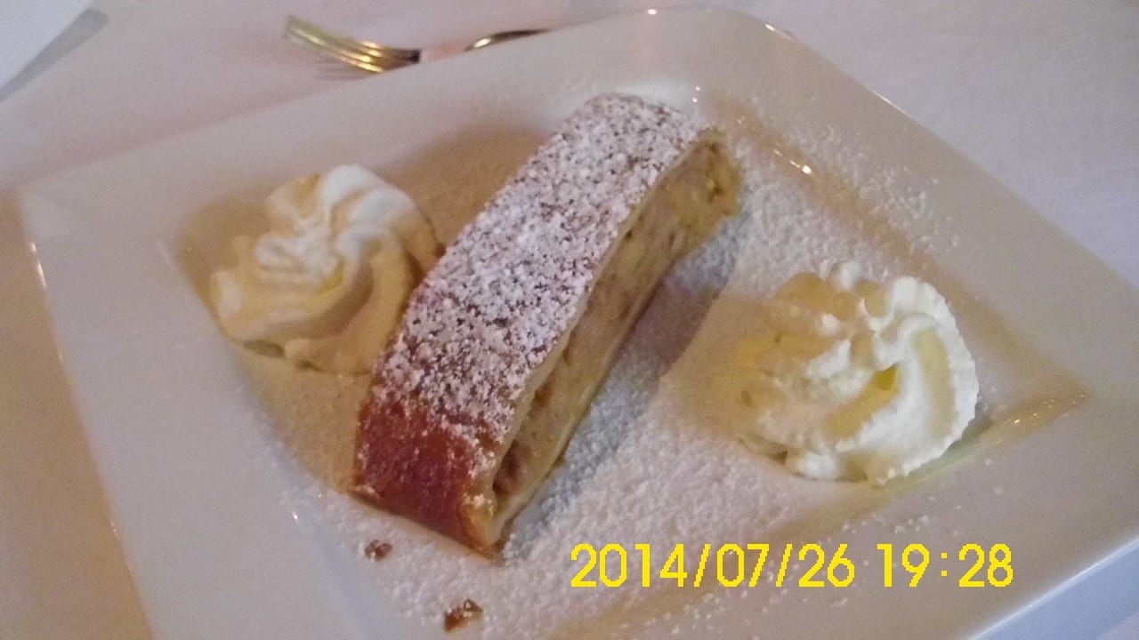 Ein Dessert zum Abendessen Hotel Wilder Mann