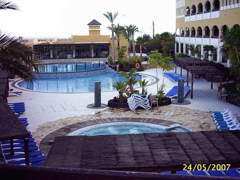 Blick zum Pool wo wir meist waren  Occidental Jandía Playa