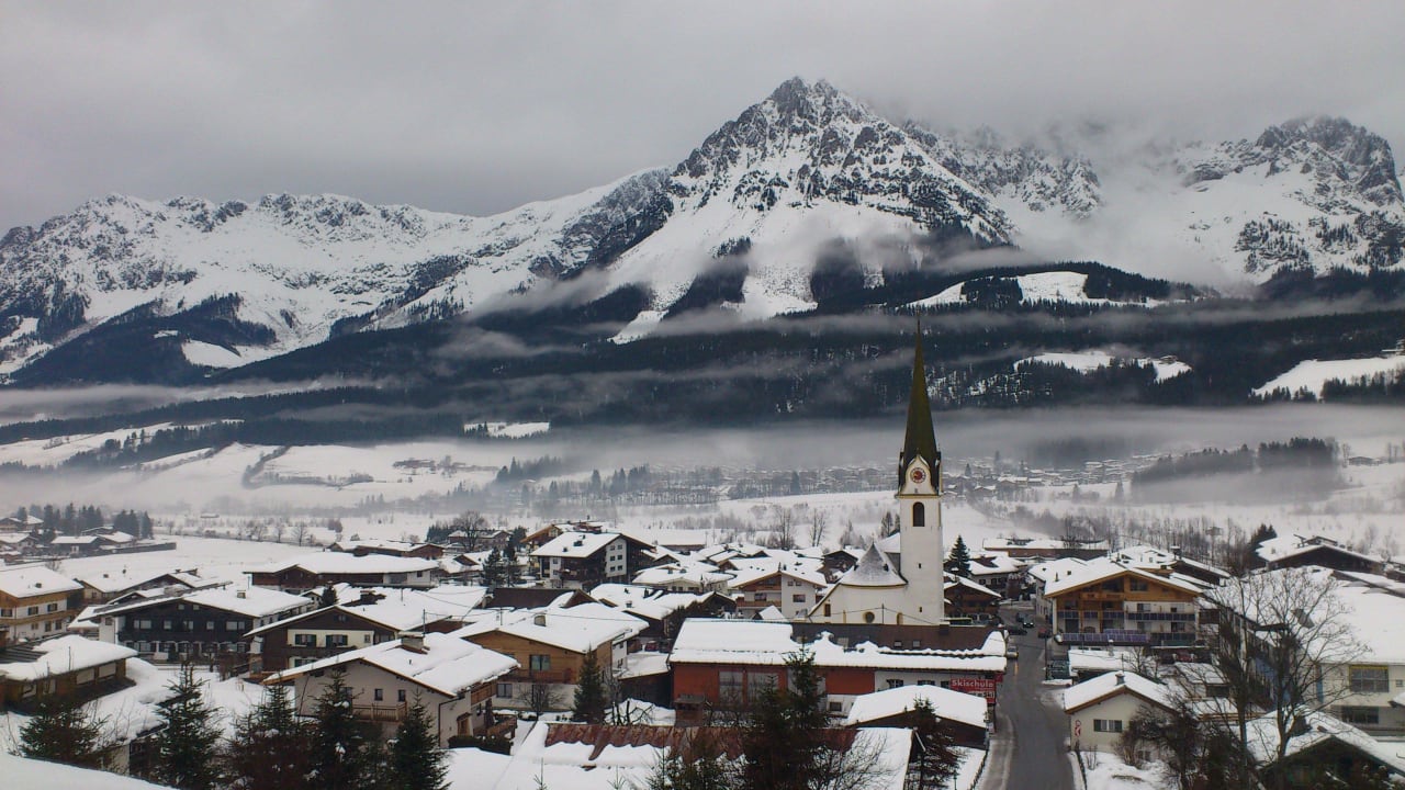 Zimmerausblick am Morgen Das Kaiserblick