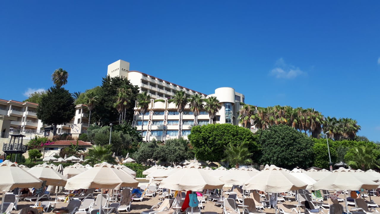 Strand Melas Resort Hotel