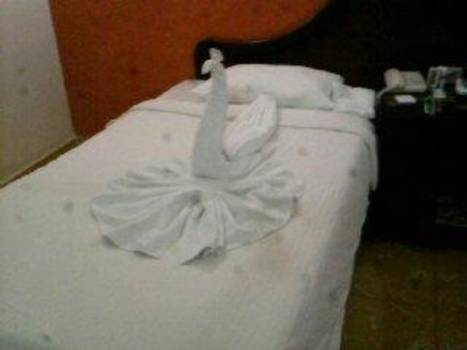 Bed decoration Seagull Beach Resort