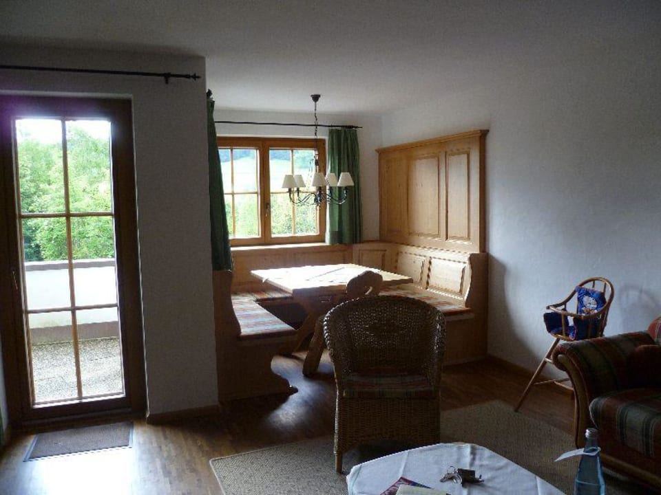 Wohn-/Esszimmer  Hotel Schlehdorn