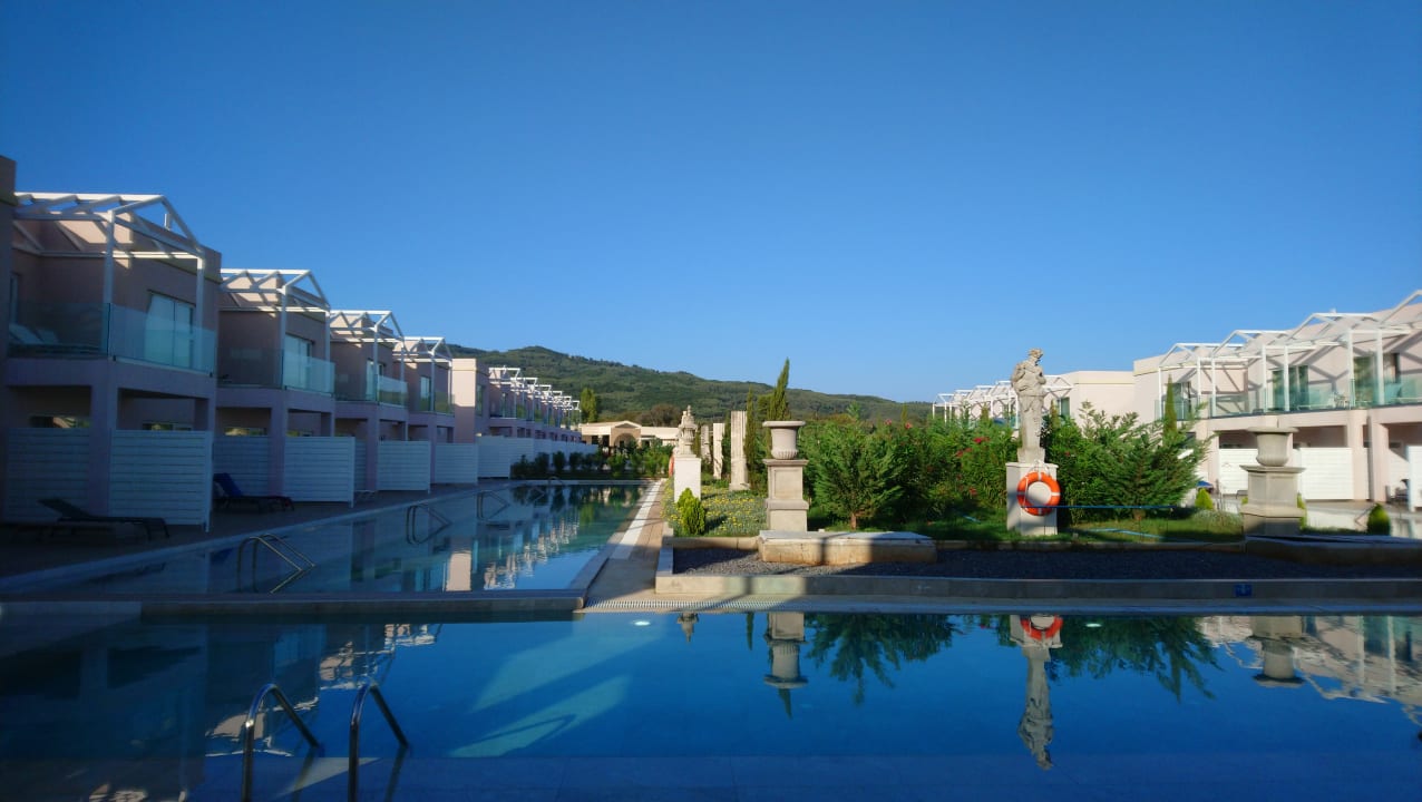 Pool Sandy Villas Resort