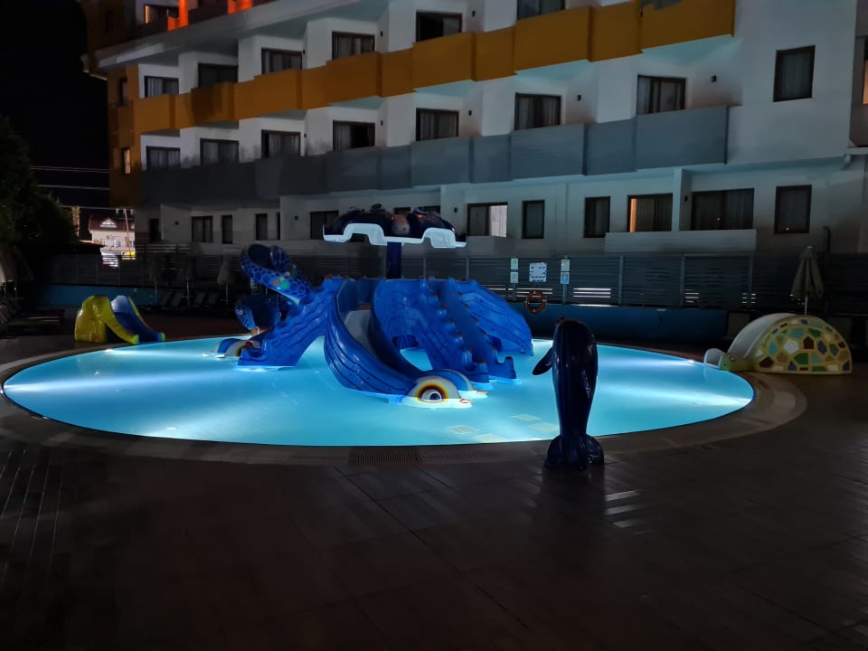 Pool Hane Family Resort