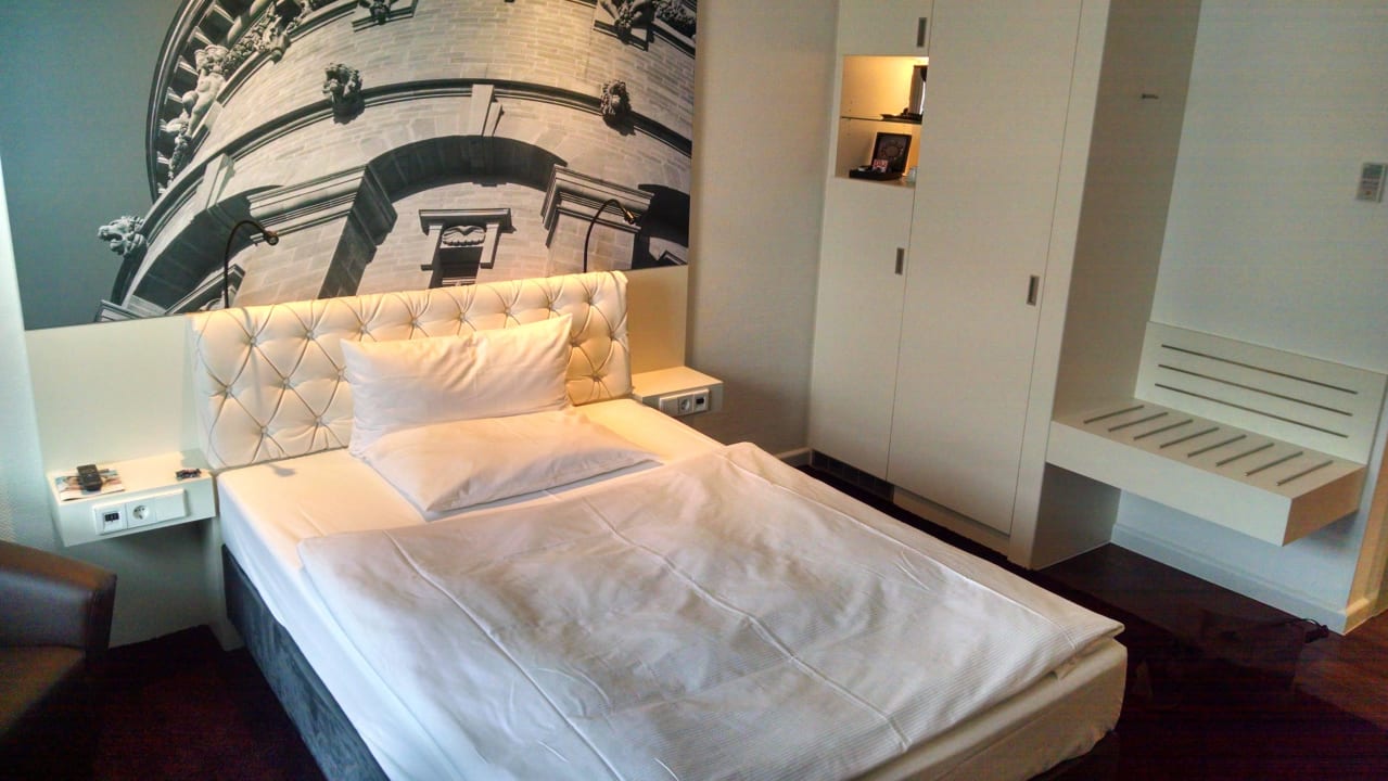 Sehr bequemes Bett Dorint Kongresshotel Mannheim