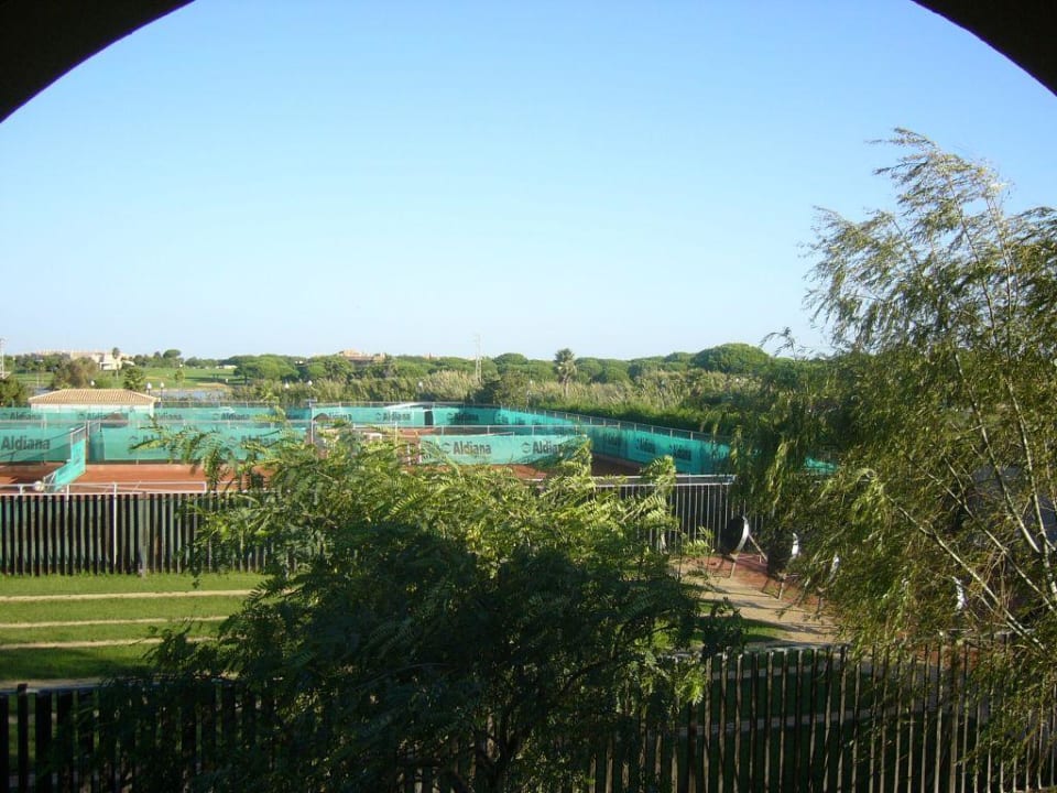 Tennisplätze / Hintergrund Golfplatz Aldiana Club Andalusien