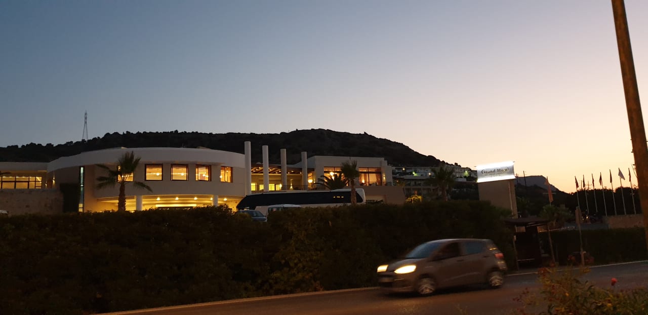 Außenansicht Grand Hotel Holiday Resort