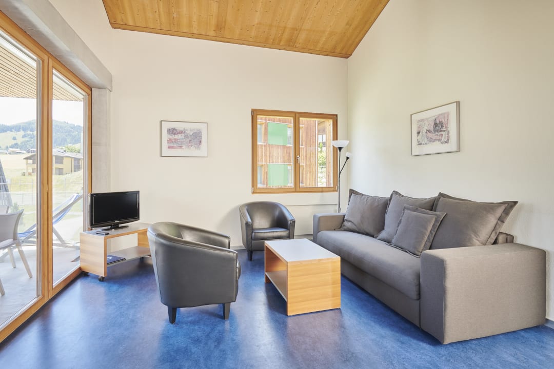 Zimmer Reka - Feriendorf Disentis