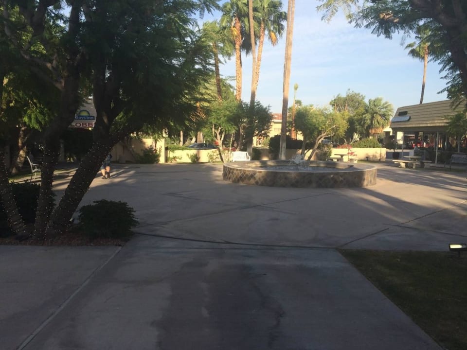 Gartenanlage Hotel Days Inn Palm Springs