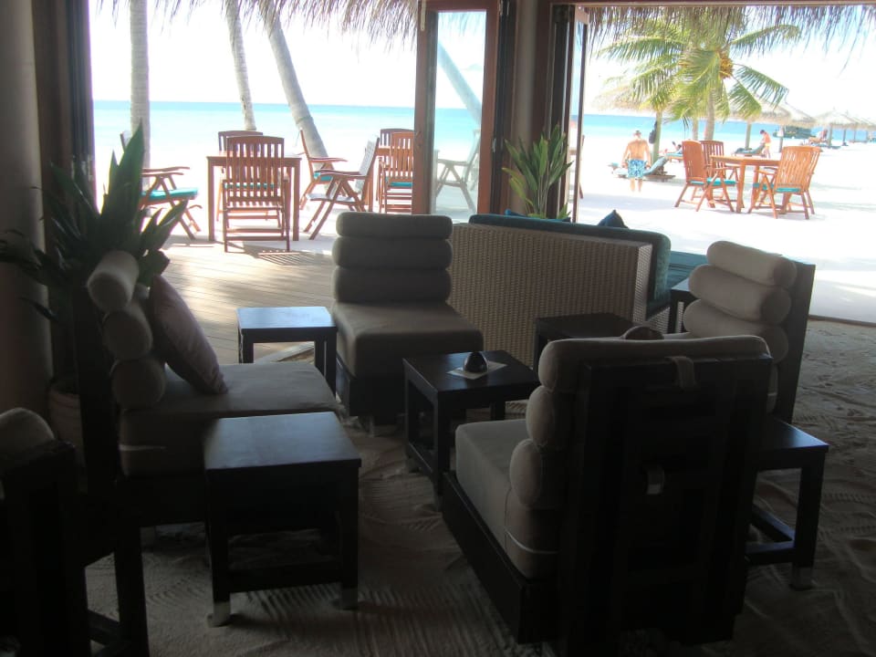 Thundi Bar Veligandu Maldives Resort Island