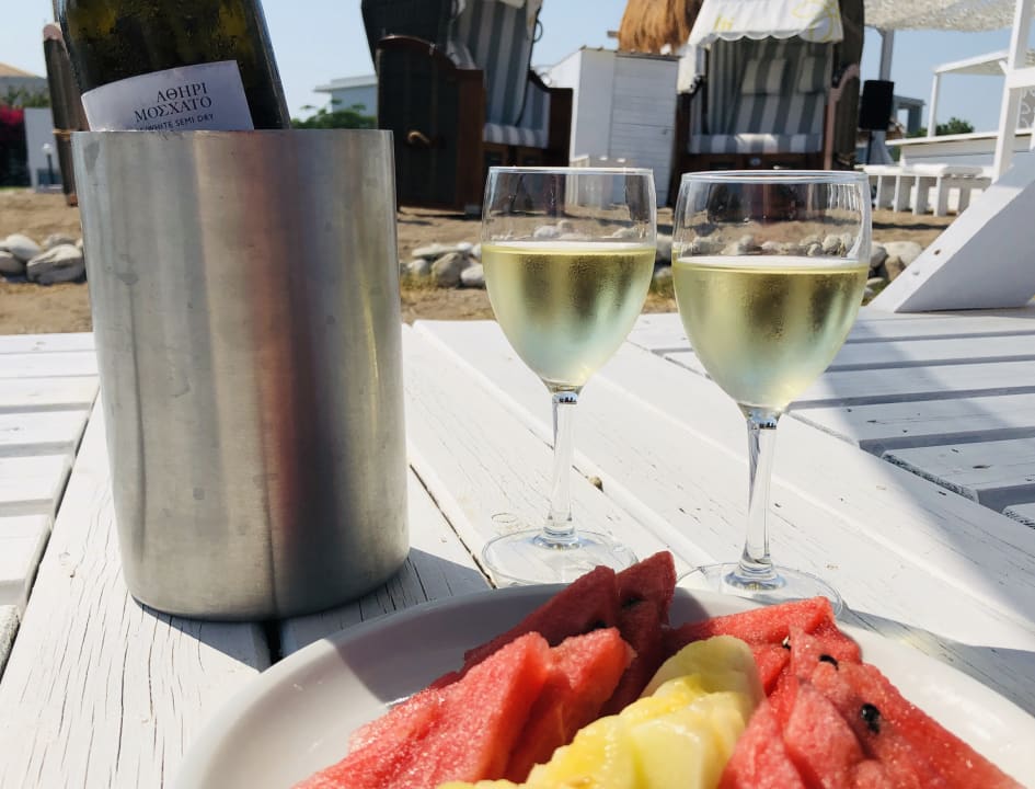 Gastro Asterias Beach Resort