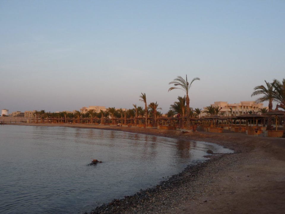 Strand am Abend Pickalbatros Palace Resort