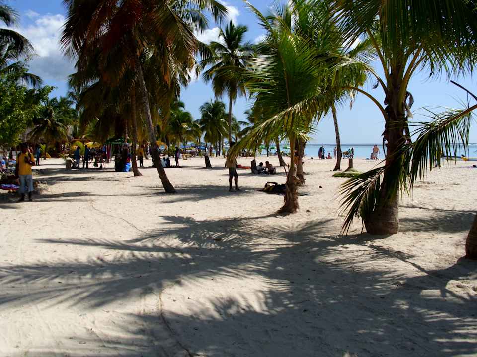 Am Strand BelleVue Dominican Bay
