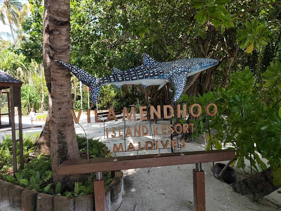Außenansicht Vilamendhoo Island Resort & Spa
