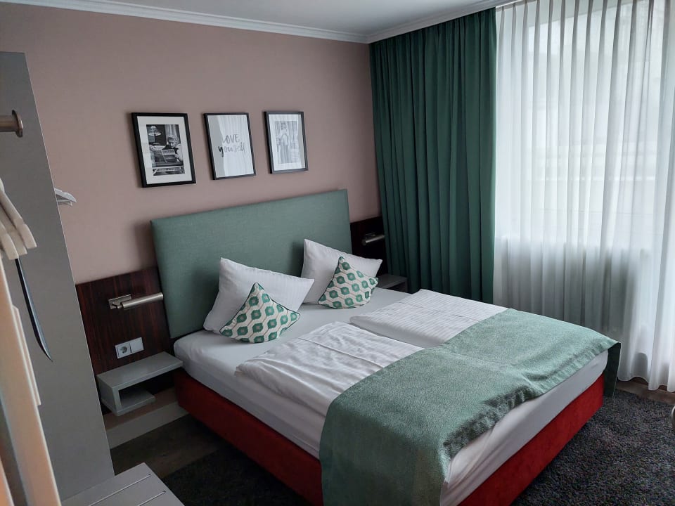 Zimmer Hotel Metropol by Maier Privathotels