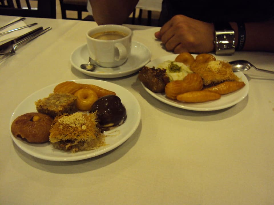 Baklava Solivia Hotel