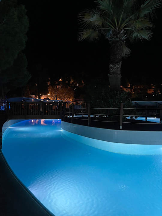 Pool Hotel Pine Bay Holiday Resort