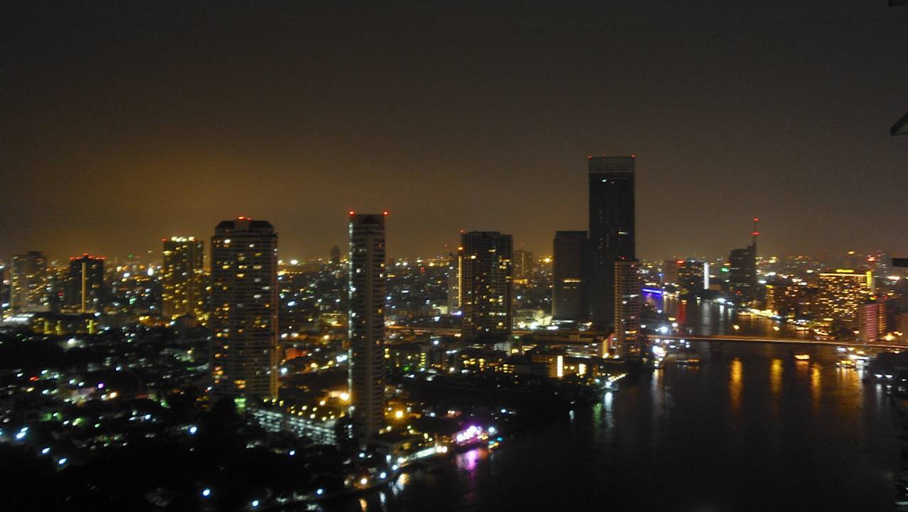 Blick vom China Restaurant Chatrium Hotel Riverside Bangkok