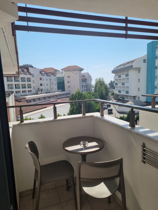 Zimmer Side Story Resort & Spa