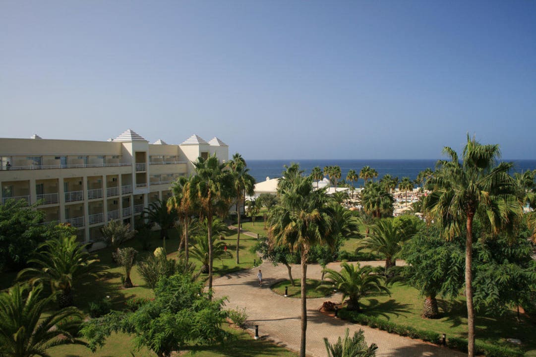 Ausblick von #3074 auf Garten und Meer Hotel Riu Gran Canaria