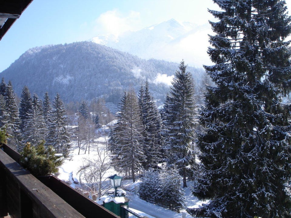 Ausblick aus Zimmer Nr. 23 Alpin Resort Sacher Seefeld-Tirol