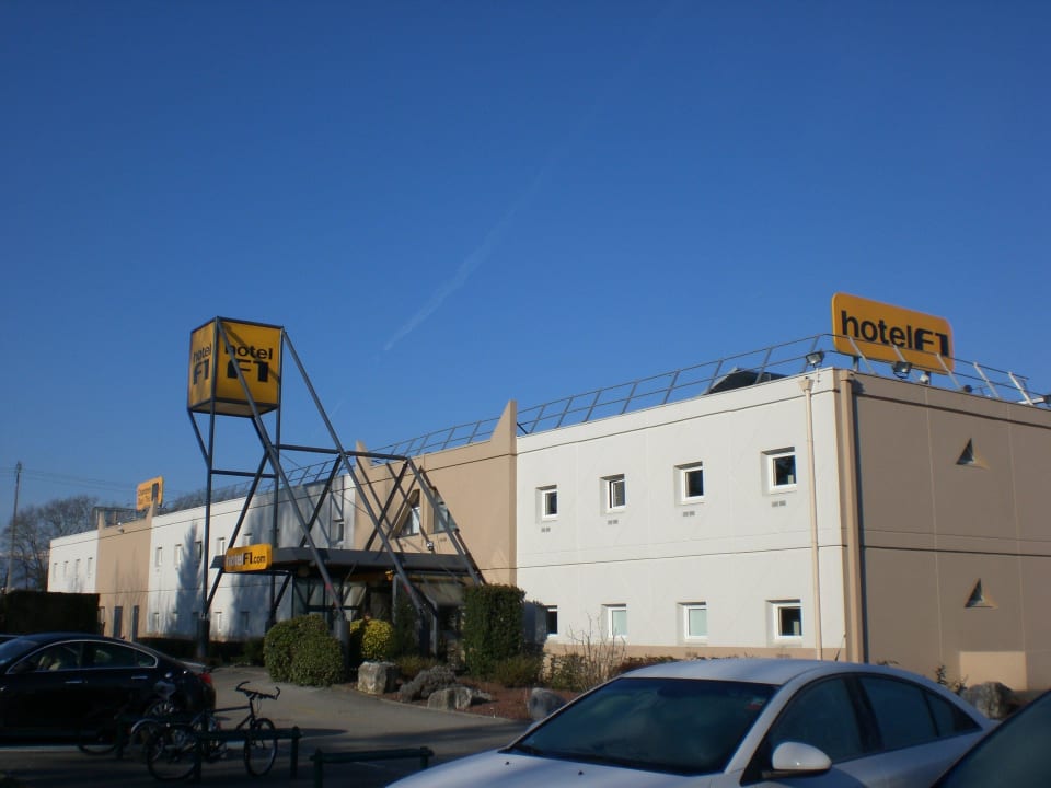 Eingang Hotel Formule 1 Genève Aéroport Ferney Voltaire