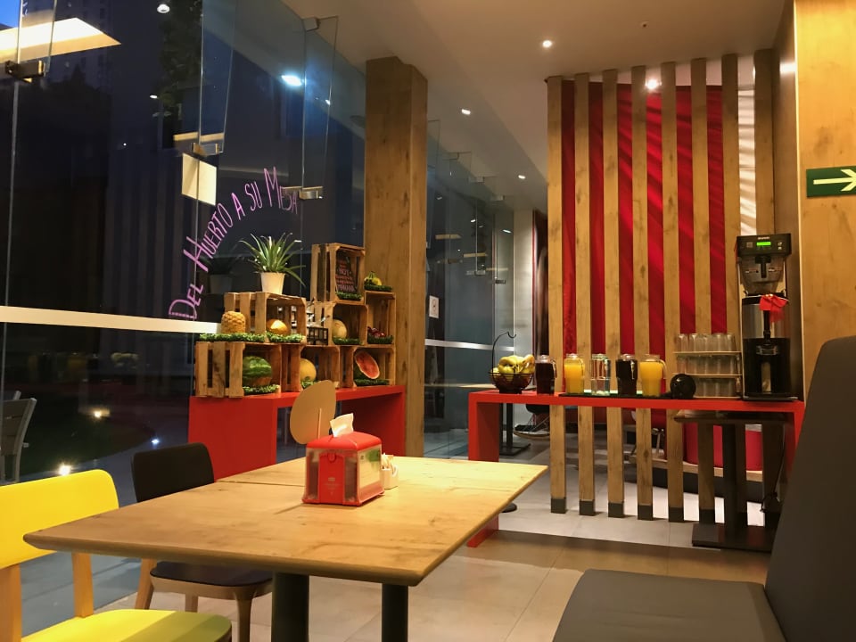 Gastro Ibis Mexico Alameda