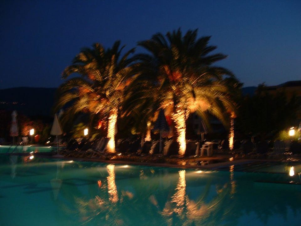 Poolanlage alltoura Club Hotel Poseidon Palace