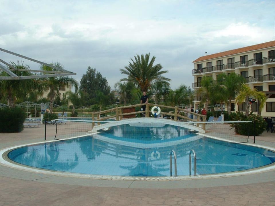 Poolansicht Nelia Sea Breeze