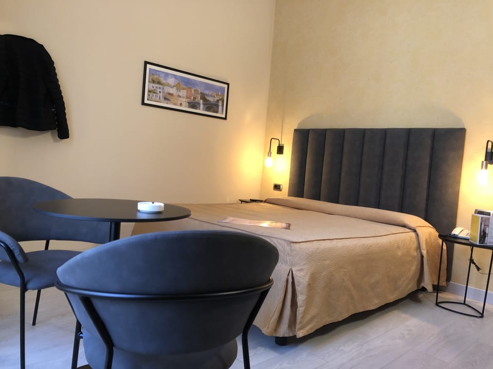 Zimmer Hotel Tirrenia