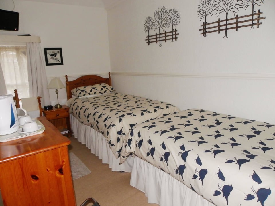 Cosy Budget Rms also available at Maison Dieu Dove Maison Dieu Guest House