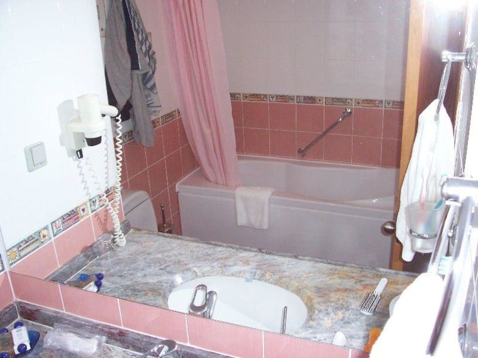 Bad Hotel Grand Side