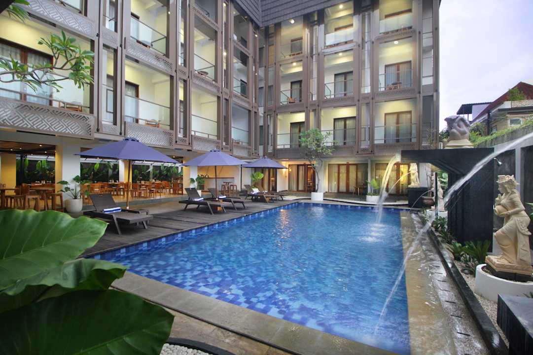 Pool Nadi Hotel Legian