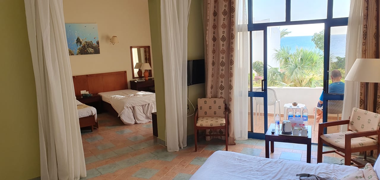 Zimmer Three Corners Equinox Beach Resort