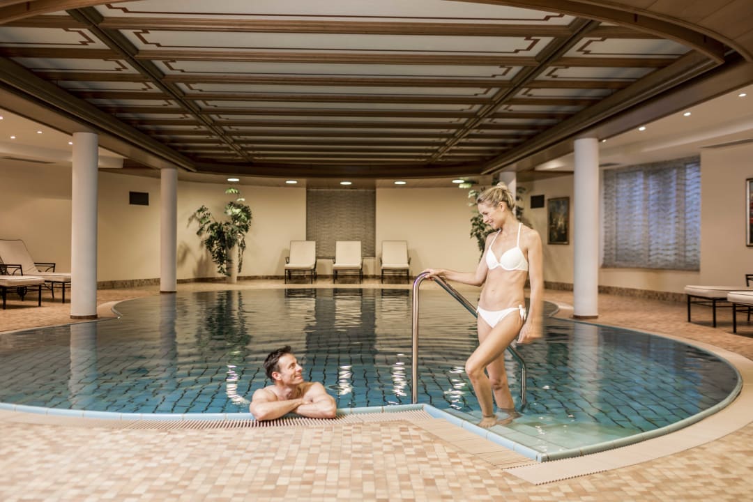 Pool Hotel Genziana
