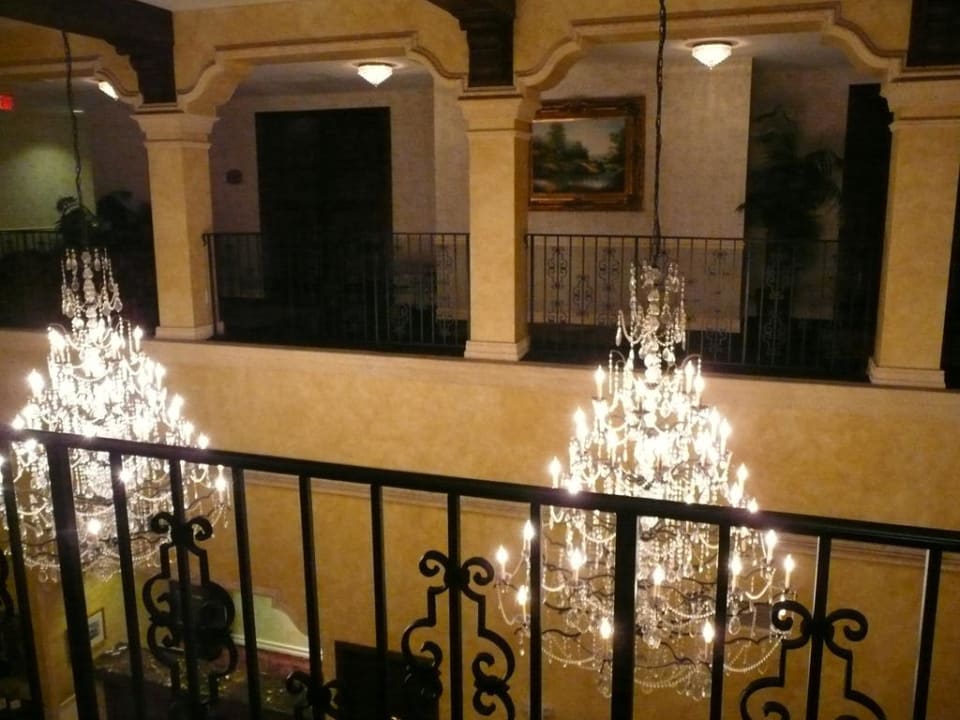 Eingangshalle von oben Hotel The Inn on Fifth