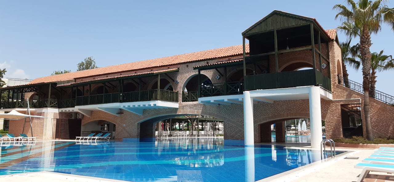 Pool Limak Limra Hotel & Resort